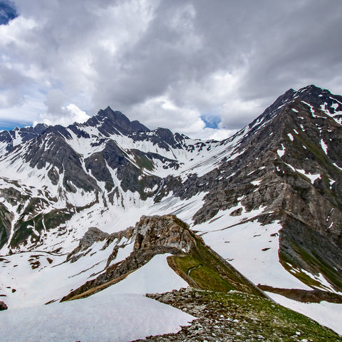Snowy conditions on Mont de la Saze on the Tour du Mont Blanc