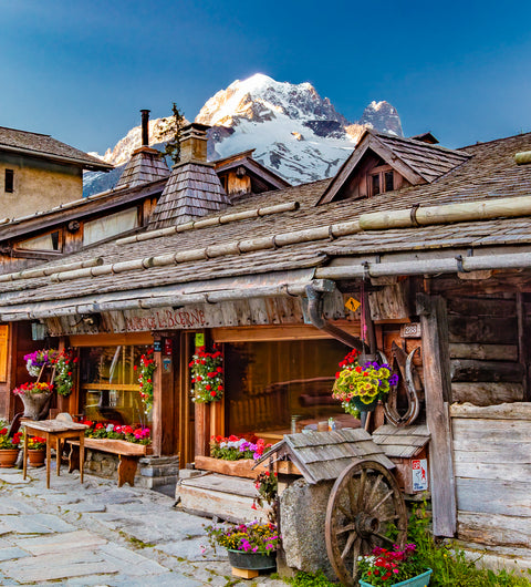Augerge la Boerne on the Tour du Mont Blanc